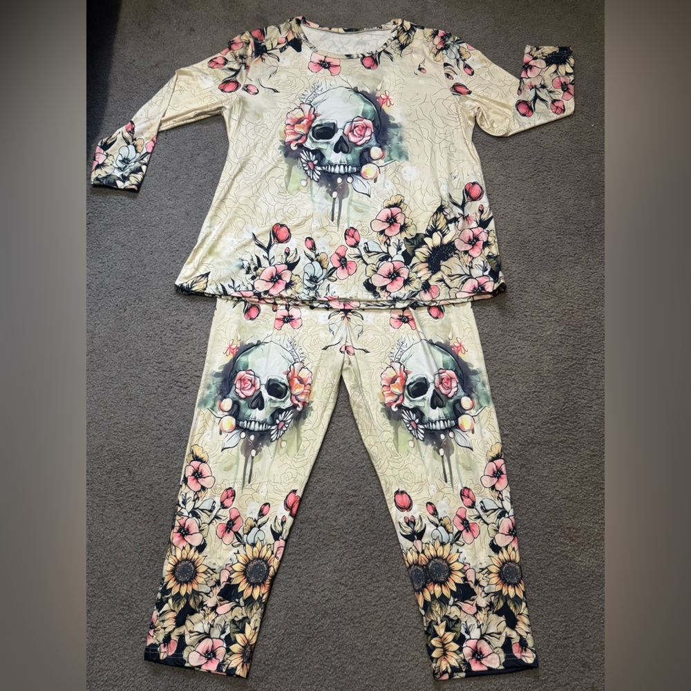 Floral Skull Lounge/ Pajamas Set